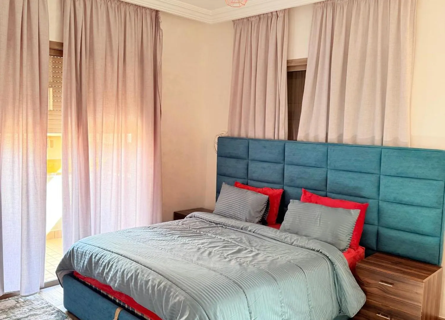 Chic Appartement Family Confort & Targa Marrakesh Apartment