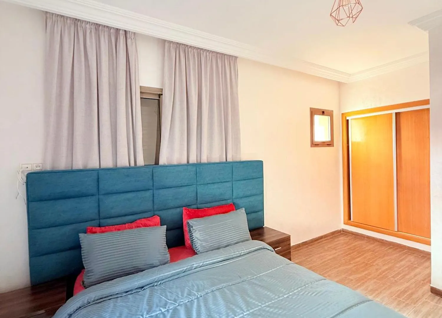Chic Appartement Family Confort & Targa Marrakesh Apartment